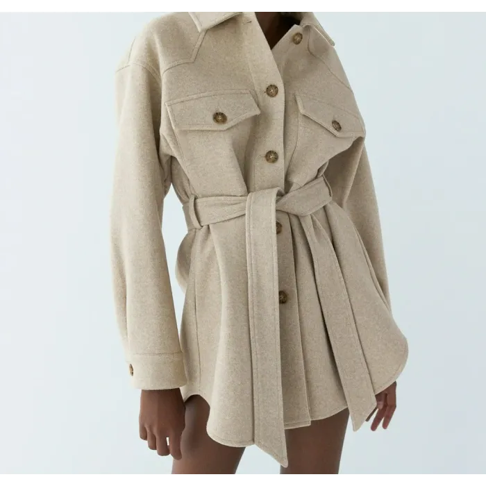 Vintage Wolljacke beige - mit Taschen / Gürtel / Knöpfen