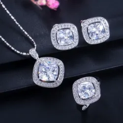 Elegantes Schmuckset - Halskette / Ohrringe / Ring - mit Saphir - Sterling Silber