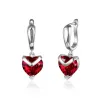 Luxe oorbellen met rood kristal hartjeOorbellen