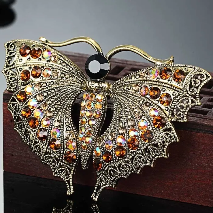 BrochesVintage Butterfly Brooch For Women Party Gifts Colares Rhinestone Brooches Bouquet Green insect Hijab Accessories Scar...