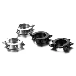Petites boucles d'oreilles rondes style Hip Hop - avec rivets - noir / argent - unisexe