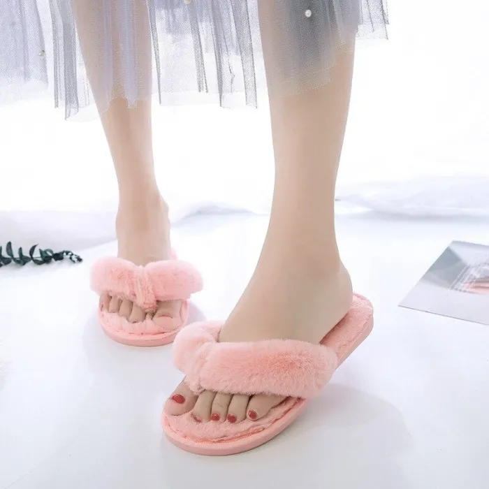 Warm fluffy slippers - soft - furry flip - flops