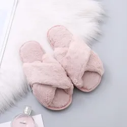 Warm fluffy slippers - soft - furry flip - flops