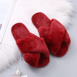 Warm fluffy indoor slippers for women - soft - furry - cozy