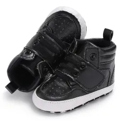 Anti-Rutsch-Sneaker für Jungen und Mädchen