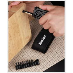 NexTool Black Knight - 11 i 1 multifunksjonsverktøy - brettetang / saks / åpner / skrutrekkere