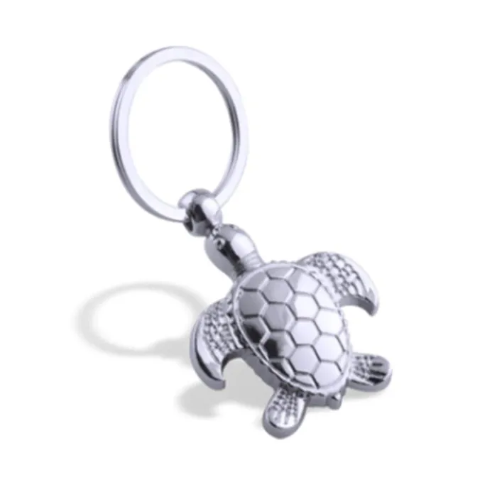 Fashionable metal keychain with turtle