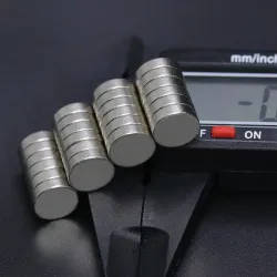 N35 - magnes neodymowy - super mocny okrągły krążek - 10mm x 3mmN35