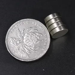 N35 - magnes neodymowy - super mocny okrągły krążek - 10mm x 3mmN35