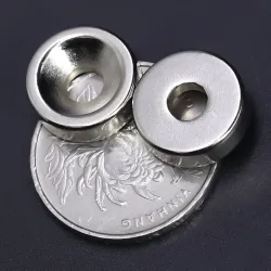 N35 - magnes neodymowy - super mocny okrągły krążek - 15mm * 5mm - z otworem 5mmN35