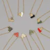 Elegante collana con cuore di perline colorate