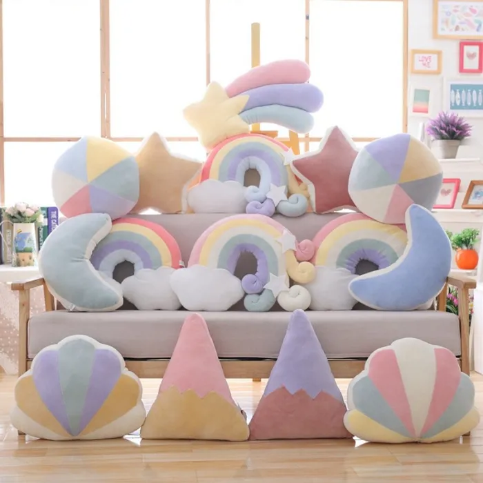 Plüsch Kuscheltiere - Himmel Serie Kissen - Mond / Sternschnuppe / Regenbogen / Muschel