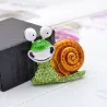 Lächelnde Kristallschnecke - Brosche