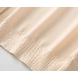 Męski sweter POLO - t-shirt z guzikami - kaszmirBluzy & Swetry