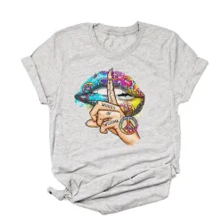 Lippen / fluisterwoorden / aquarelafbeelding - trendy t-shirt met korte mouwenBlouses & overhemden