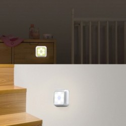 Lampa LED - z czujnikiem ruchu PIR - na ścianę / meble / schody - 2 sztukiKinkiety