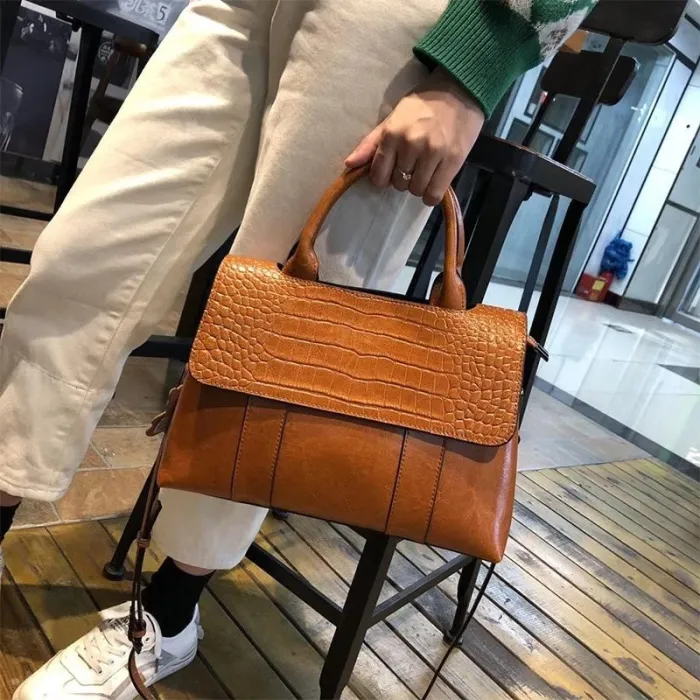 Elegante Umhängetasche - Leder - Krokodilledermuster