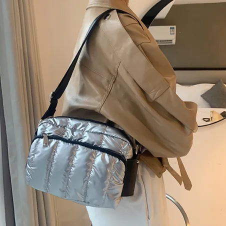 Kleine schoudertas - nylon - brede riemTassen