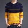 Elegancki męski sweter w paski - slim fitBluzy & Swetry