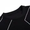 Modny ciepły sweter - dopasowany krój - nadruk w geometryczne linieBluzy & Swetry