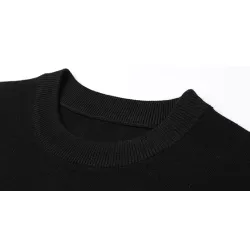 Modny ciepły sweter męski - dzianina wełniana - geometryczny nadrukBluzy & Swetry
