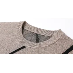 Elegante gebreide trui - grote letterprintHoodies & Sweaters