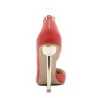 Elegante Pumps mit hohem Absatz - mit einer Knöchelkette aus Metall