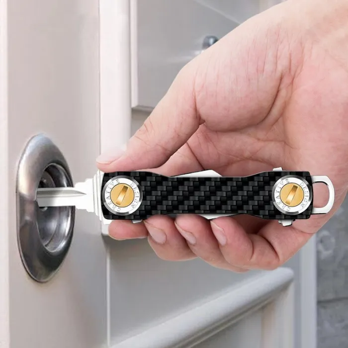 llaveroModern key organiser - carbon keychain