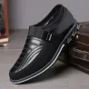Eleganckie klasyczne buty męskie - wsuwaneButy