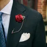 Goldene Brosche mit Rose / Kette - Unisex