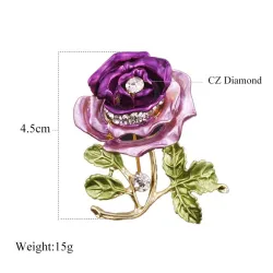 Kryształowa dwukolorowa róża z kryształem - broszkaBroszki