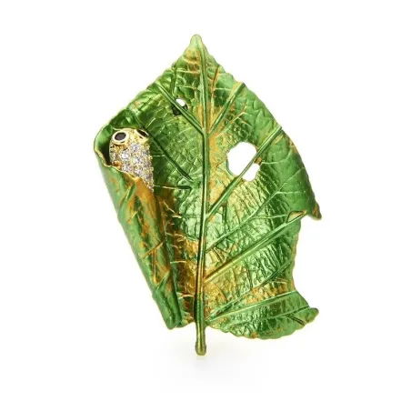 Leaf with a silkworm - crystal brooch
