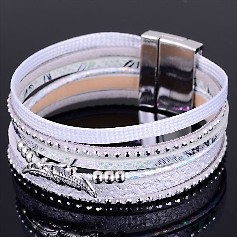 Multilayer bracelet - with crystals / magnetic buckle