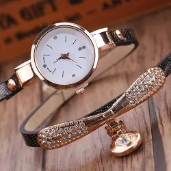 Modisches mehrschichtiges Armband mit einer Uhr / Kristallen
