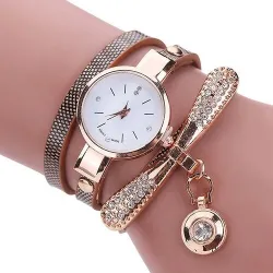 Modisches mehrschichtiges Armband mit einer Uhr / Kristallen