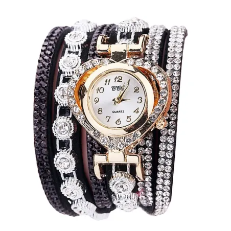 Luxuriöses mehrschichtiges Kristallarmband - mit einer Uhr