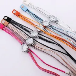 Vintage Multilayer-Armband - mit runder Uhr / Kristallen