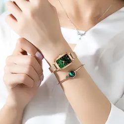 Elegante Uhr / mit Armband - mit grünem Stein - Edelstahl / Leder