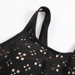 Zwempak uit één stuk - zwarte racerback - uitgeholdBadkleding