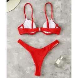 Sexy geribbelde bikiniset - Braziliaanse stijl - met push upBadkleding