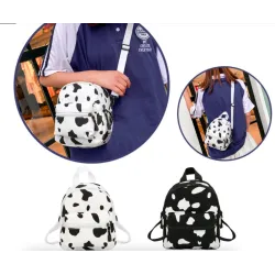 Mini Canvas Rucksack - mit Reißverschluss - Kuhmilchdruck
