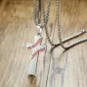 Kruis met honkbalpatroon - met ketting - "I CAN DO ALL THINGS" gravureKettingen