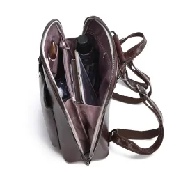 Luxuriöser Vintage-Rucksack - Umhängetasche aus Leder - mit dekorativem V-Buchstabe