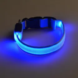 LED hondenhalsband - lichtgevend / knipperend - veiligheidsnachtwandelingHalsbanden en Lijnen