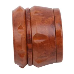 Grinder voor kruiden/tabak/specerijen - 4 lagen - met handslinger - houtenKeukenmolens