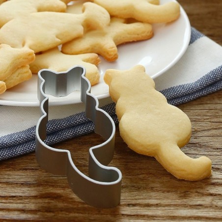 Cookie cutter - aluminum mold - cat / fox / heart shaped