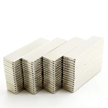 N52Imanes de neodimio N52 - fuerte - rectangular - 40 * 10 * 2 mm - 10 piezas