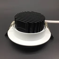 Oświetlenie sufitowe LED - wpuszczane - ściemniane - 5W / 7W / 9W / 12WOświetlenie Punktowe