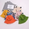 Warme Strickmütze - Bucket-Style - mit Krötenaugen