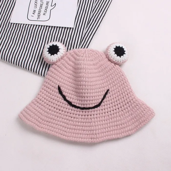 Warme Strickmütze - Bucket-Style - mit Krötenaugen